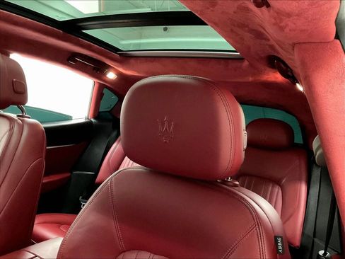 Used 2017 Maserati Levante w/ Luxury Package AWD/4WD image 42