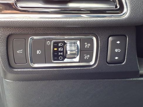 Used 2022 Lincoln Navigator L Reserve image 21