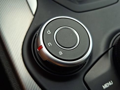 Used 2018 Alfa Romeo Stelvio Base w/ Cold Weather Package image 24