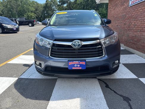 Used 2016 Toyota Highlander Limited Platinum AWD/4WD image 6