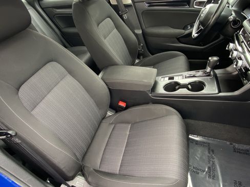 Used 2023 Honda Civic EX image 10