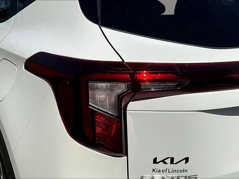 Certified 2024 Kia Seltos LX AWD/4WD image 20