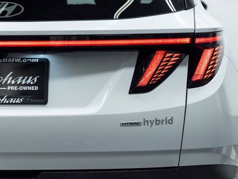 Used 2025 Hyundai Tucson Limited image 8