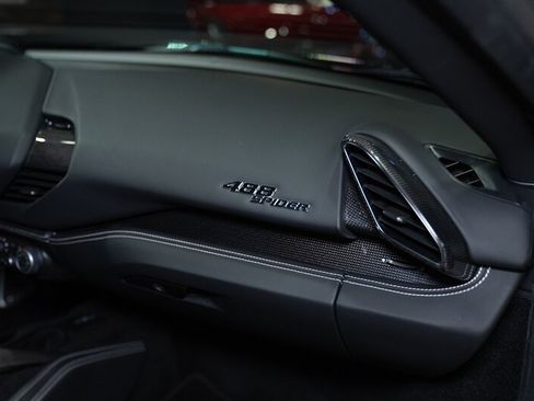 Used 2018 Ferrari 488 Spider RWD image 19