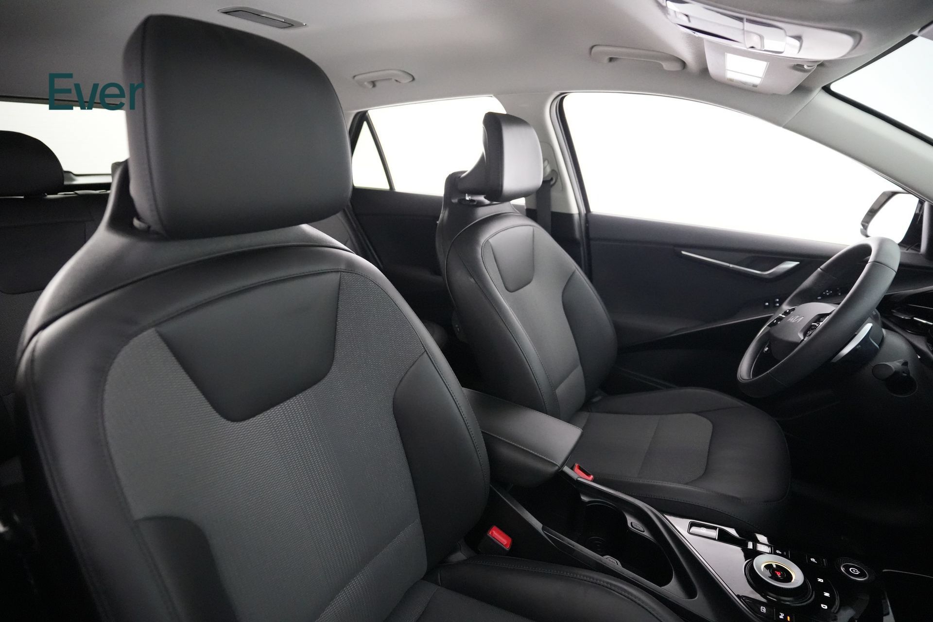 Used 2024 Kia Niro Wind w/ Wind Preserve Package FWD image 23