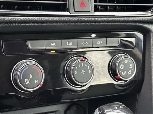 Used 2024 Volkswagen Taos S image 13