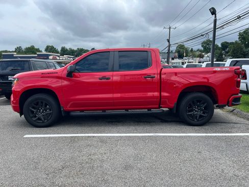 Used 2024 Chevrolet Silverado 1500 Custom w/ Rally Edition AWD/4WD image 2