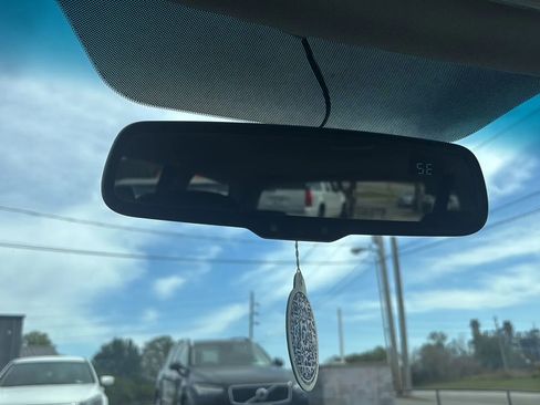 Used 2009 Subaru Outback 2.5i Limited image 6