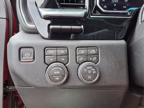 New 2026 Chevrolet Silverado 3500 High Country w/ High Country Premium Package AWD/4WD image 22