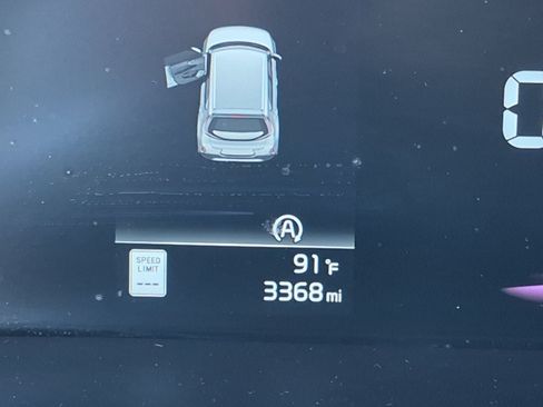 Used 2025 Kia Soul EX FWD image 27