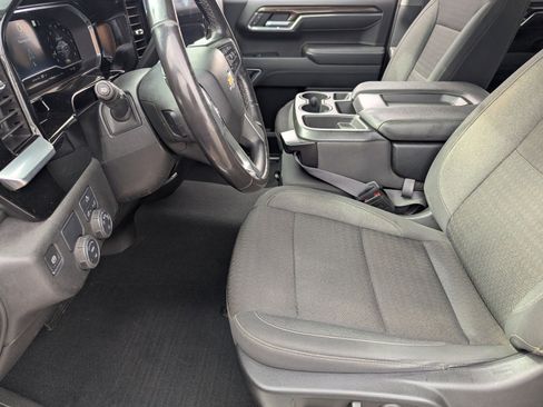 Certified 2022 Chevrolet Silverado 1500 LT image 9