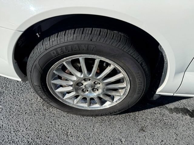 Used 2006 Chrysler Sebring Touring FWD image 7