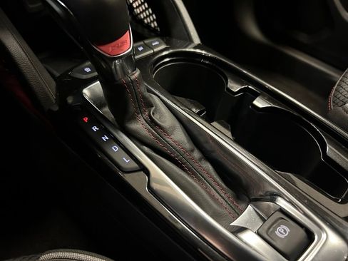 Used 2022 Chevrolet TrailBlazer RS w/ Technology Package image 17