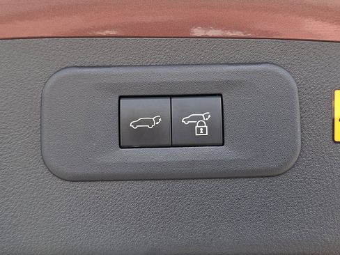 Certified 2025 Lexus NX 350 AWD w/ Accessory Package (2T) image 30