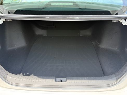 Used 2023 Honda Accord EX-L image 32