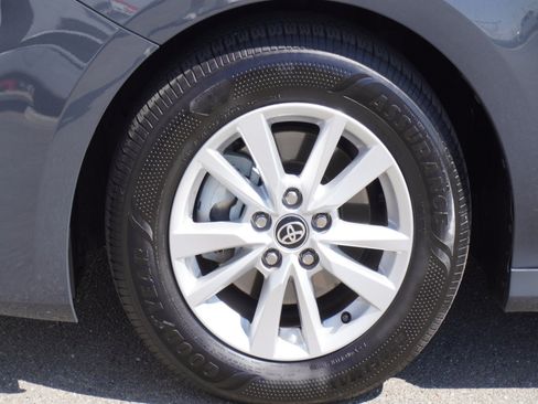 Used 2026 Toyota Camry LE FWD image 7