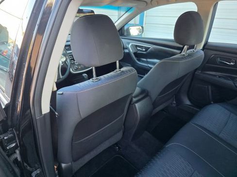 Used 2018 Nissan Altima 2.5 S w/ S Convenience Package image 19