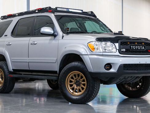 Used 2002 Toyota Sequoia SR5 w/ Alloy Wheel Pkg AWD/4WD image 5