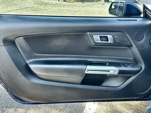 Used 2018 Ford Mustang GT w/ GT Performance Package image 4