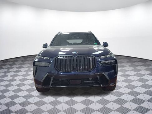 Used 2026 BMW X7 xDrive40i w/ M Sport Package image 6