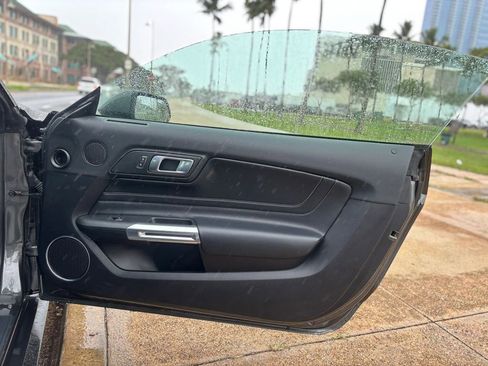 Used 2018 Ford Mustang Premium w/ Ecoboost Performance Package image 12