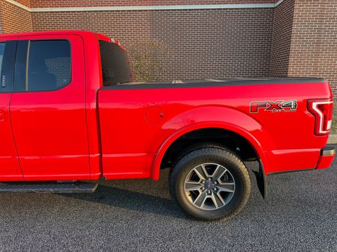 Used 2015 Ford F150 XLT w/ Equipment Group 301A Mid image 5