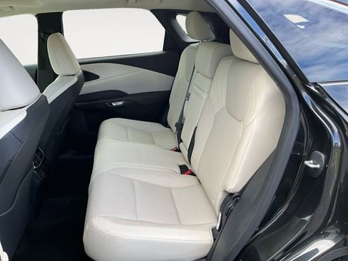 Used 2023 Lexus RX 350 Premium image 13