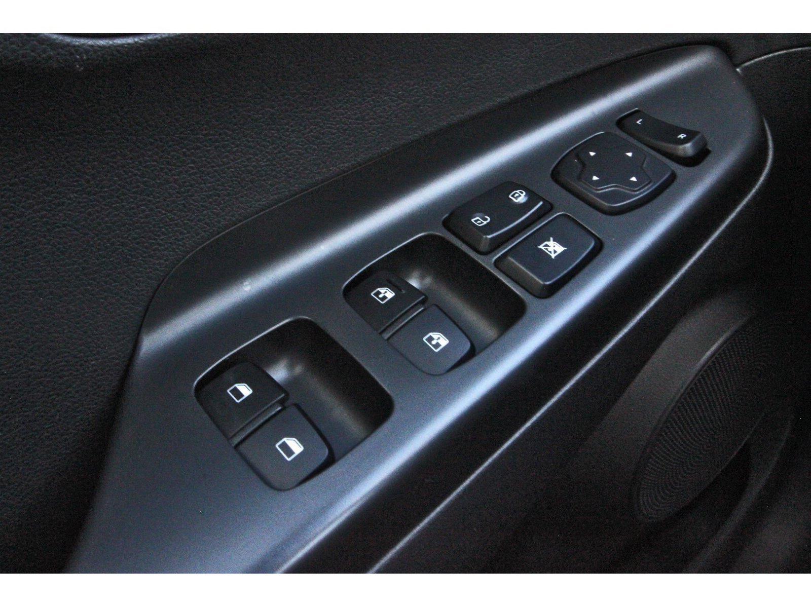 Used 2023 Hyundai Kona SEL w/ Cargo Package FWD image 24