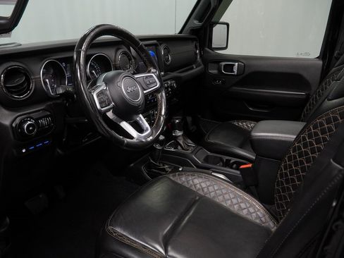 Certified 2022 Jeep Wrangler Unlimited Sahara image 21