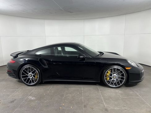 Certified 2018 Porsche 911 Turbo S image 8
