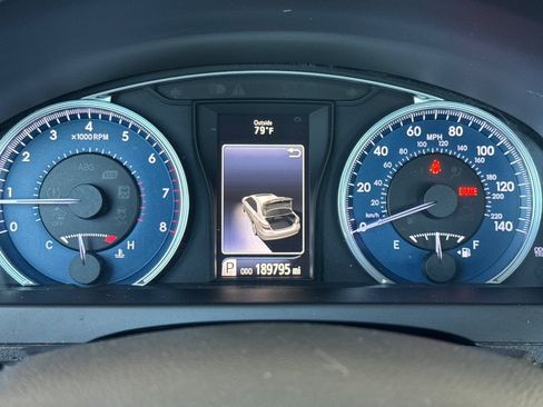 Used 2016 Toyota Camry LE FWD image 21