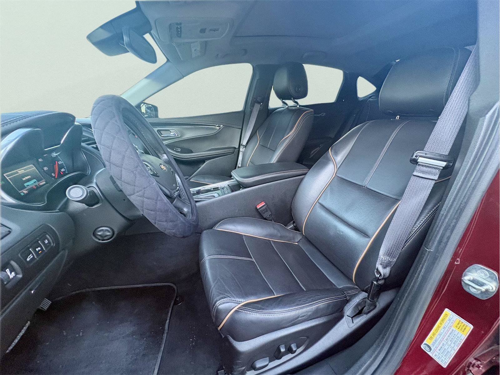 Used 2016 Chevrolet Impala LTZ w/ Enhanced Convenience Package FWD image 11