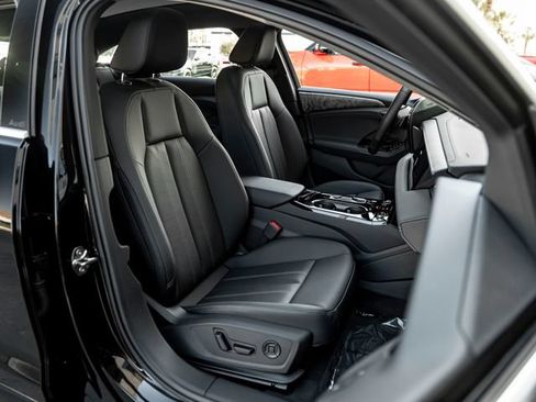 Used 2025 Audi A6 e-tron Premium w/ Ultra Package AWD/4WD image 38
