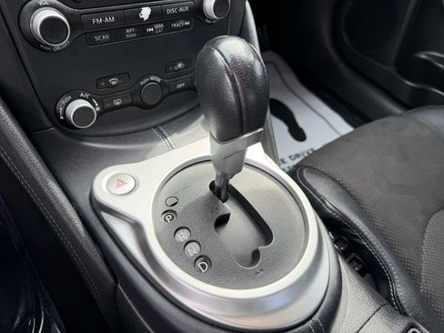 Used 2018 Nissan 370Z Touring image 25