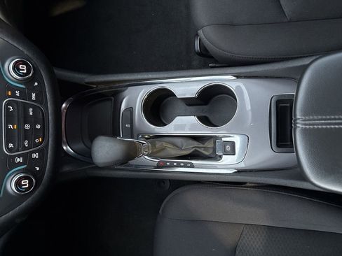 Used 2023 Chevrolet Malibu LT image 32