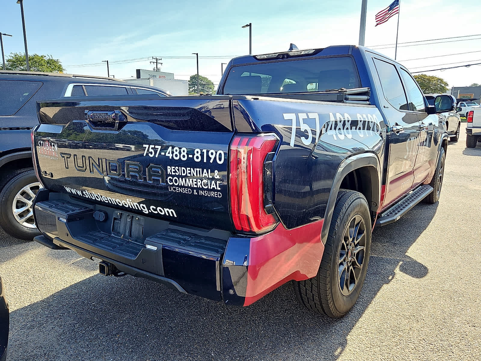 Used 2023 Toyota Tundra Limited AWD/4WD image 3