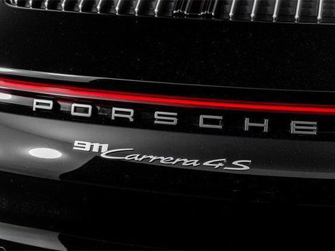 Used 2024 Porsche 911 Carrera 4S AWD/4WD image 40