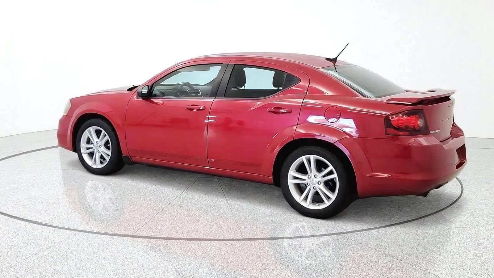Used 2013 Dodge Avenger SE FWD image 6