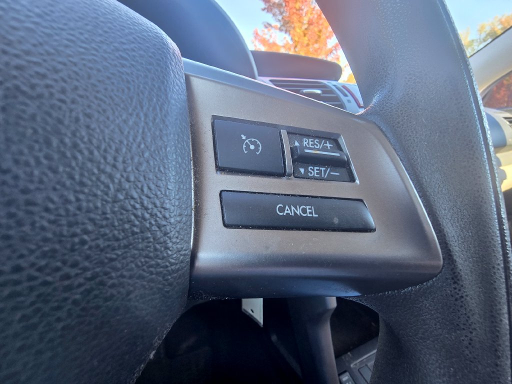 Used 2014 Subaru Forester 2.5i Premium AWD/4WD image 22