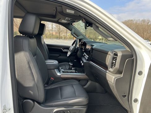 Used 2022 GMC Sierra 1500 SLT w/ SLT Premium Plus Package image 50