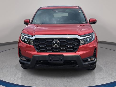 Used 2023 Honda Passport EX-L image 2