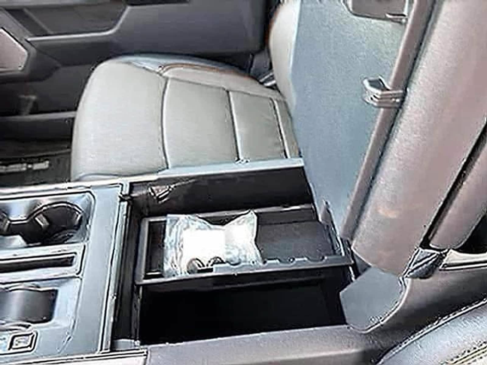 Used 2025 Ford F150 Lariat w/ Equipment Group 502A High AWD/4WD image 17