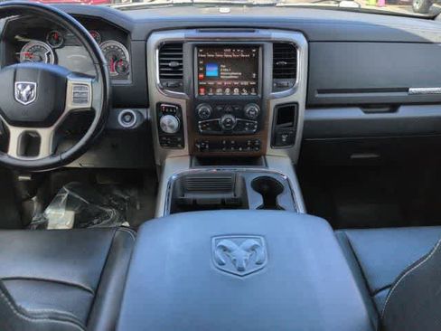 Used 2017 RAM 1500 Laramie w/ Convenience Group AWD/4WD image 15