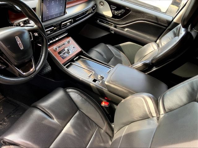 Used 2023 Lincoln Aviator Reserve w/ Equipment Group 201A AWD/4WD image 22