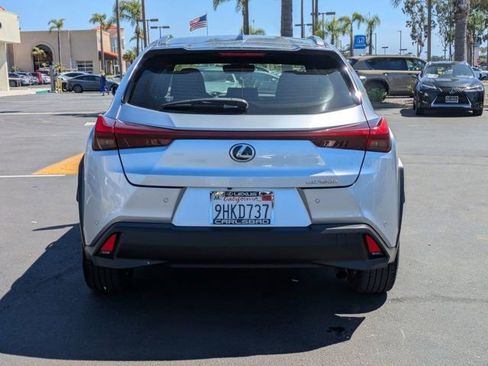 Used 2024 Lexus UX 250h FWD image 6