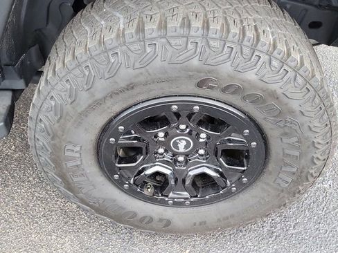 Used 2021 Ford Bronco Wildtrak AWD/4WD image 9