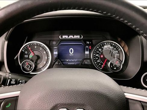 Used 2023 RAM 1500 Big Horn AWD/4WD image 28