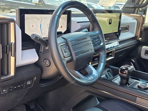 Used 2025 GMC Hummer EV 2X AWD/4WD image 7
