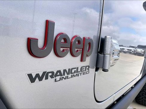 Used 2019 Jeep Wrangler Unlimited Rubicon image 8