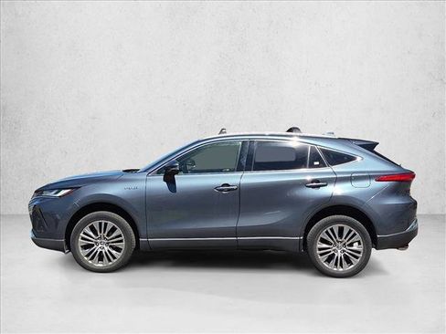 Used 2021 Toyota Venza XLE w/ Carpet Mat Package (TMS) AWD/4WD image 8